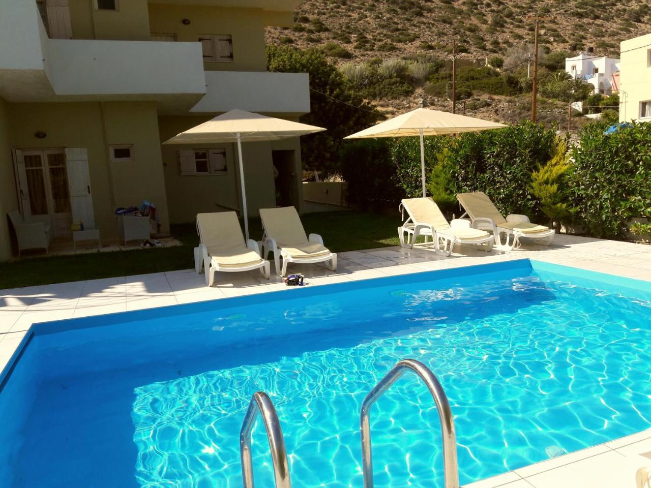 "Villa Kanavos" Apts 马塔拉 外观 照片